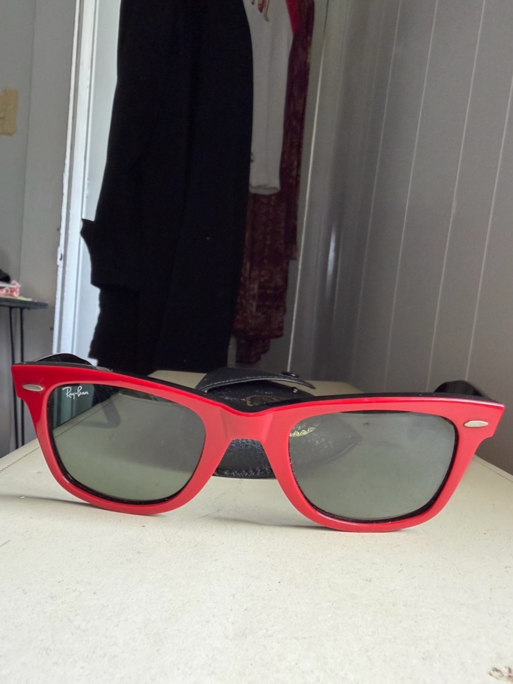 Red Ray-Ban Wayfarer Sunglasses